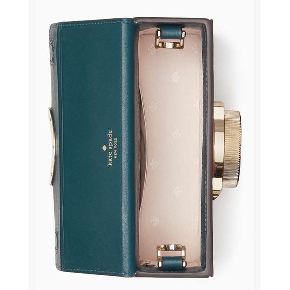 ‼️GIVEAWAY‼️
Enter to WIN💎BLING FROM BING‼️NWT Kate Spade OH SNAP Camera Bag! - Picture 5 of 11